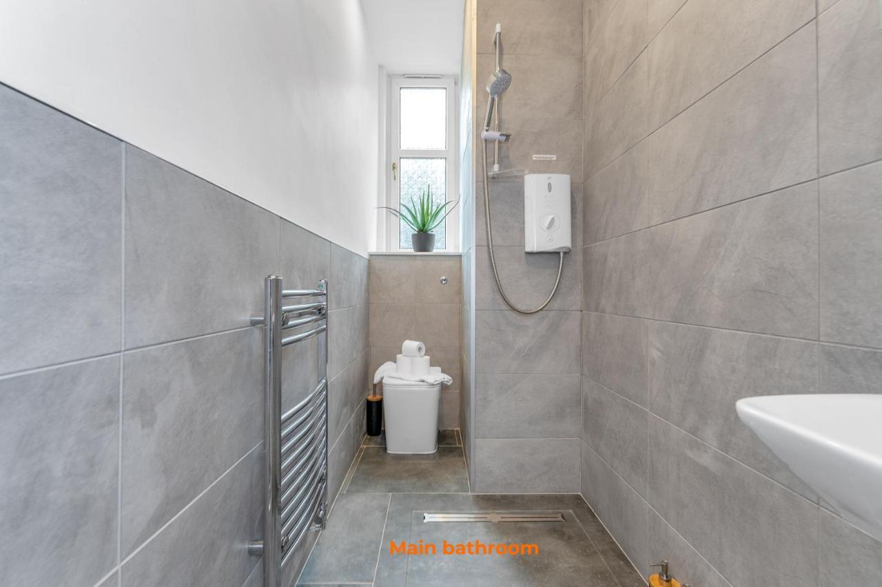 Cheerful Stays - Jamson Pl 3 Bed Apartment 에든버러 외부 사진