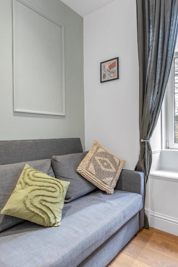 Cheerful Stays - Jamson Pl 3 Bed Apartment 에든버러 외부 사진