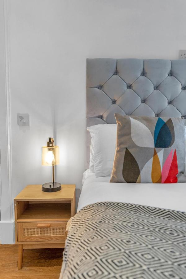 Cheerful Stays - Jamson Pl 3 Bed Apartment 에든버러 외부 사진
