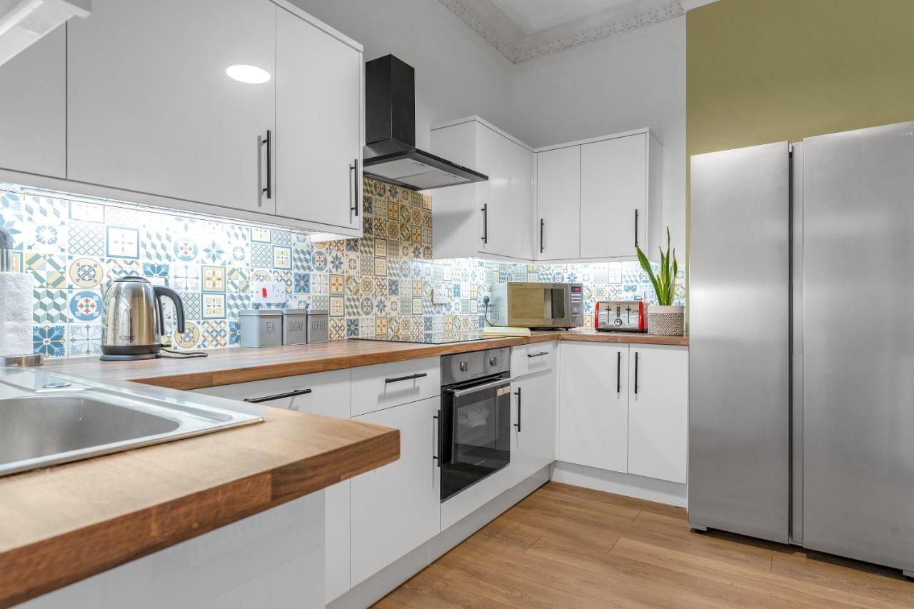 Cheerful Stays - Jamson Pl 3 Bed Apartment 에든버러 외부 사진