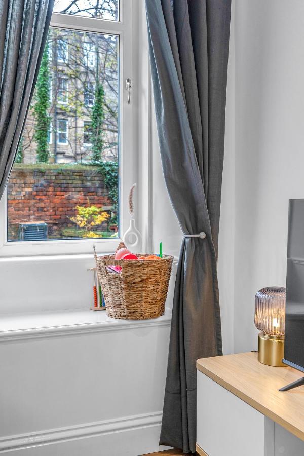 Cheerful Stays - Jamson Pl 3 Bed Apartment 에든버러 외부 사진